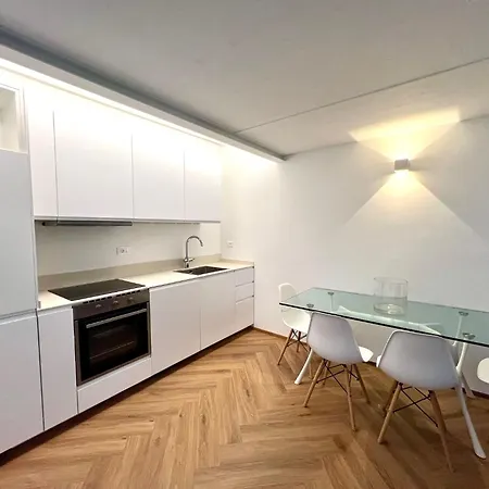 Loft Appena Ristrutturato Milaan