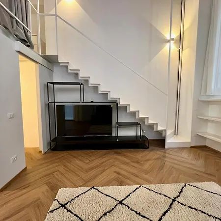Loft Appena Ristrutturato * Milaan